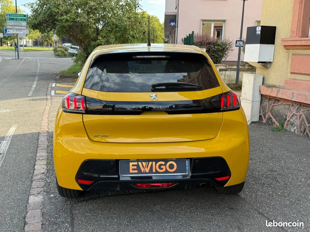 Peugeot 208 2022 photo 5