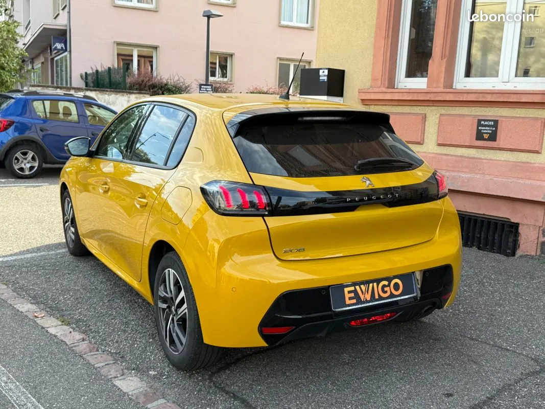 Peugeot 208 2022 photo 4
