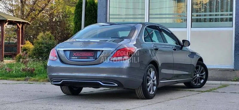 Mercedes-Benz C 220 2016 photo 4