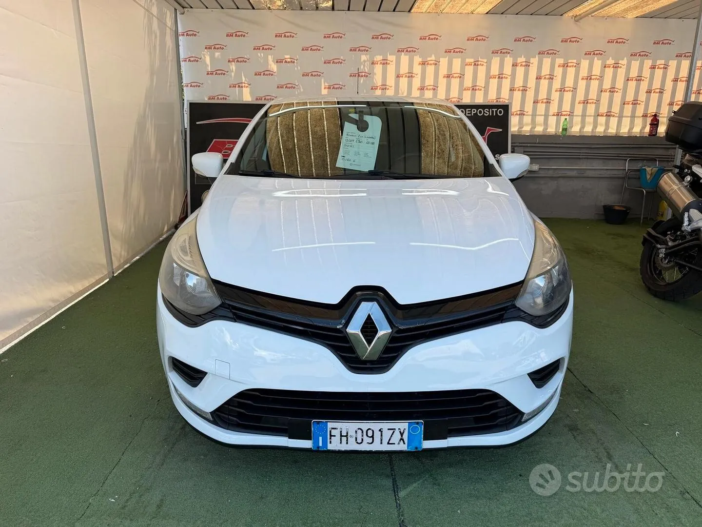 Renault Clio 2017 photo 2