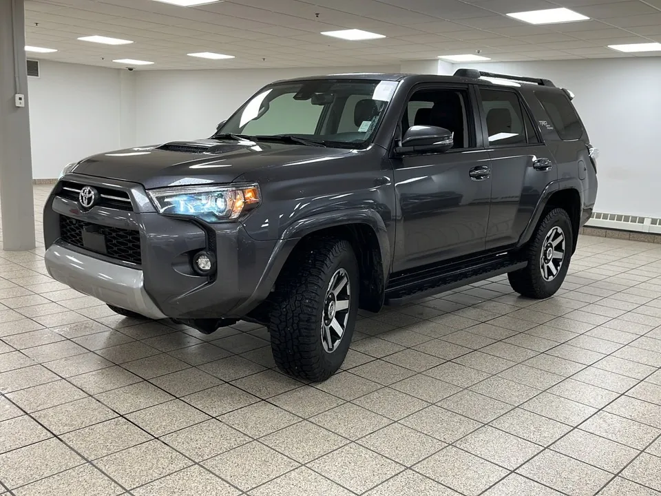 Toyota 4Runner 2022 photo 2