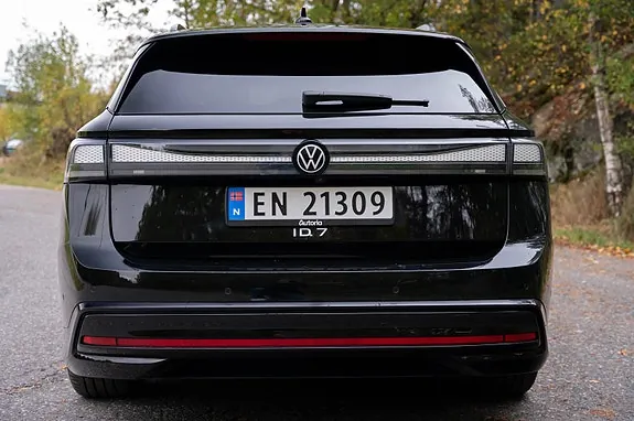 Volkswagen Id.7 2025 photo 4