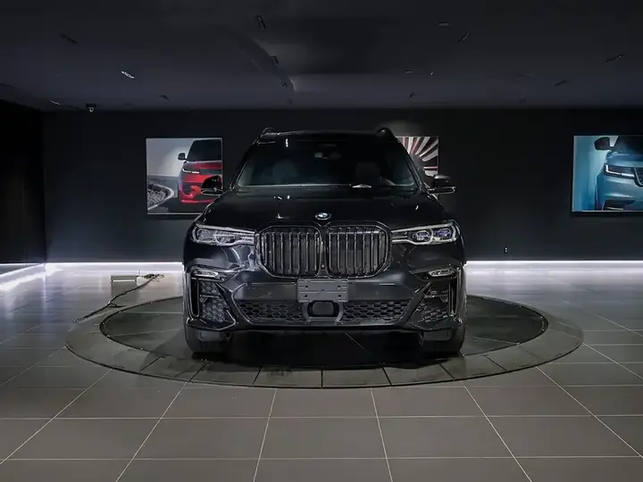 BMW X7 2020 photo 2