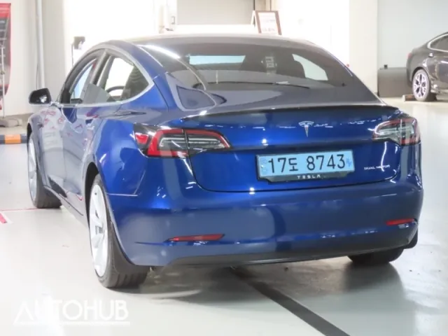 Tesla Model 3 2020 photo 4
