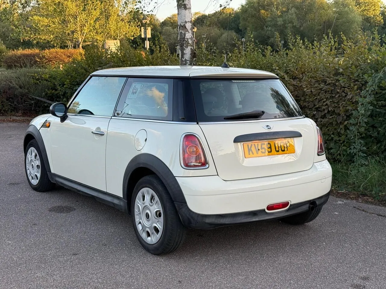 Mini Hatch 2009 photo 4