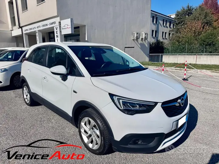 Opel Crossland X