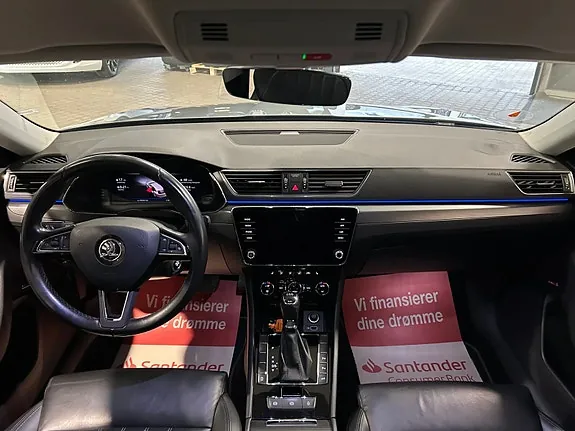 Skoda Superb 2019 photo 5