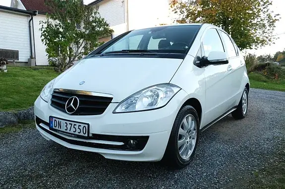 Mercedes-Benz A 160 2010 photo 3