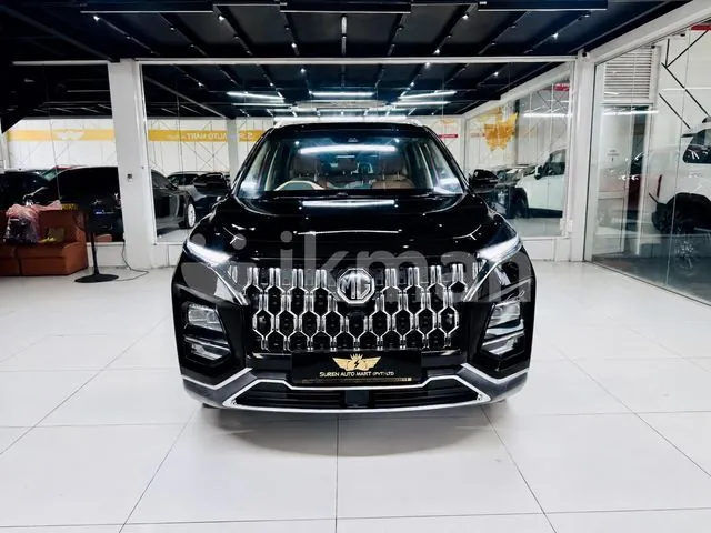 MG Hector Plus 2026 photo 2