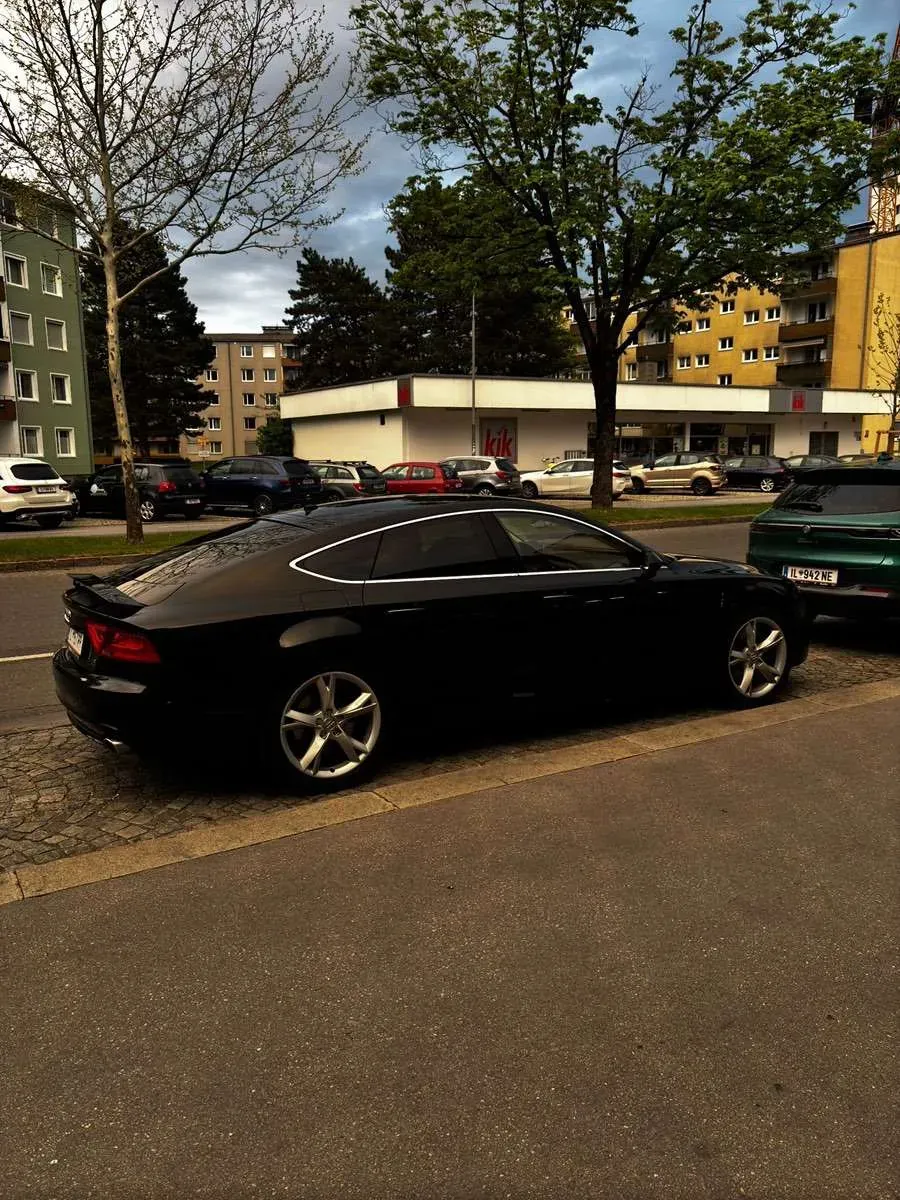 Audi A7 2011 photo 3