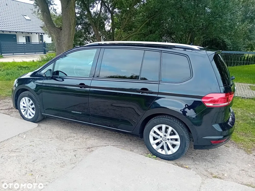 Volkswagen Touran 2019 photo 5
