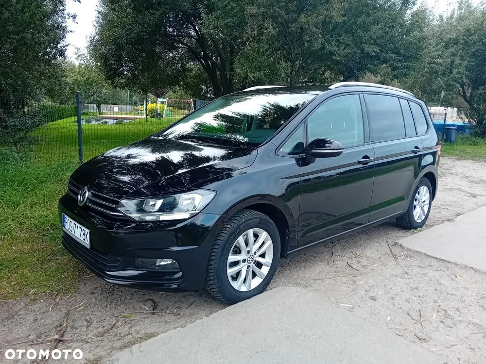 Volkswagen Touran 2019 photo 2