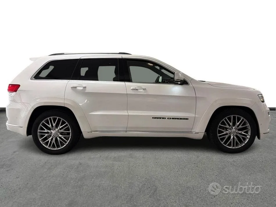 Jeep Grand Cherokee 2018 photo 3