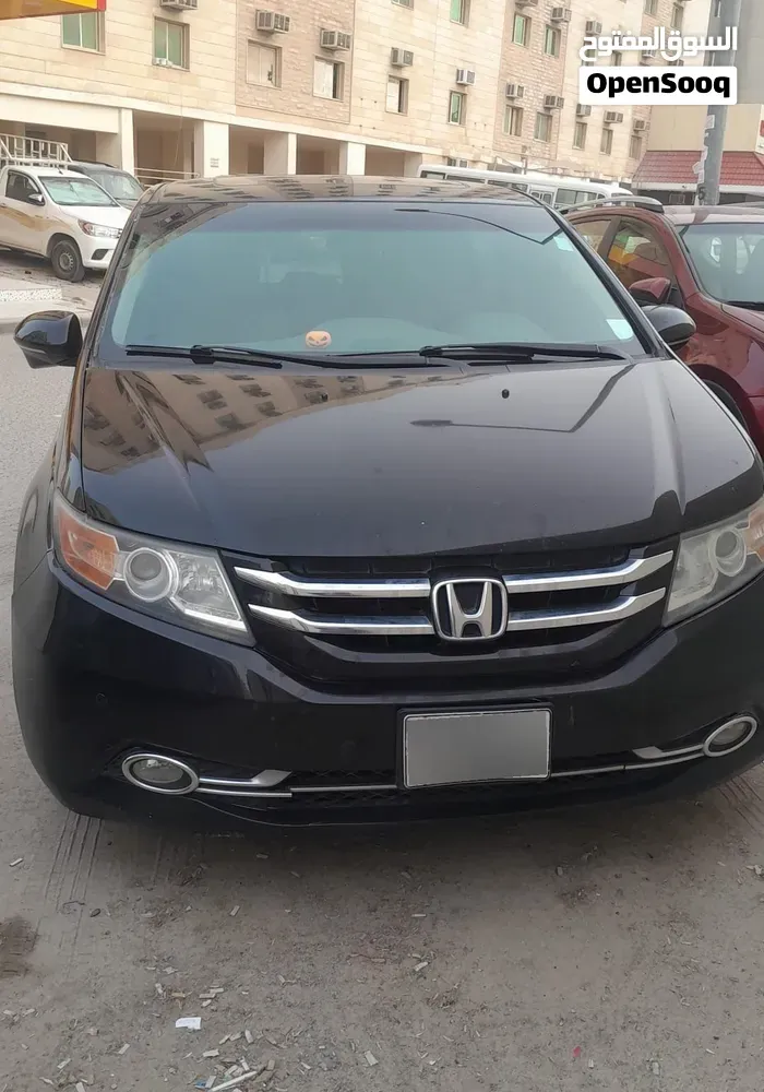 Honda Odyssey 2014 photo 3