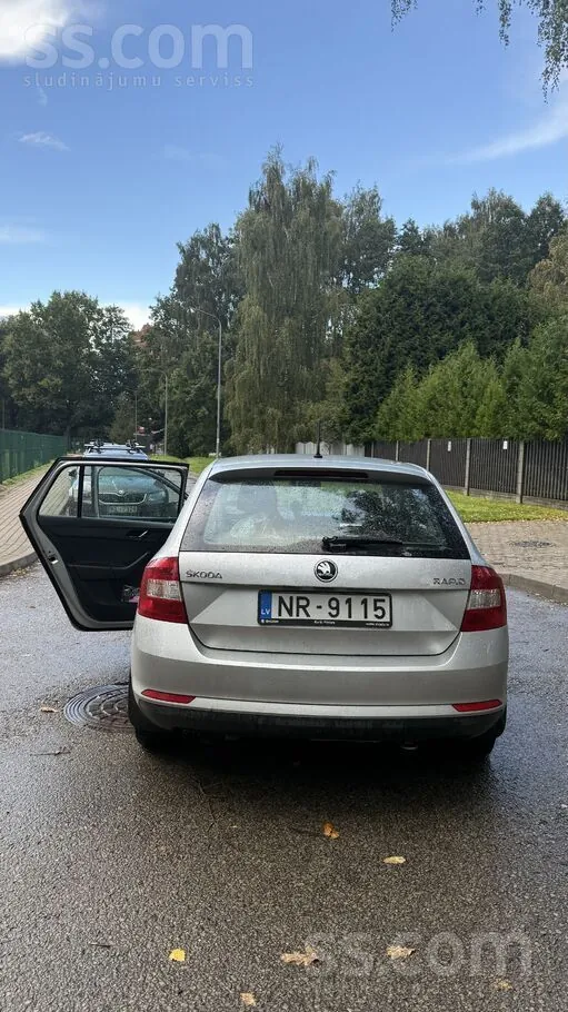 Skoda Rapid 2017 photo 3