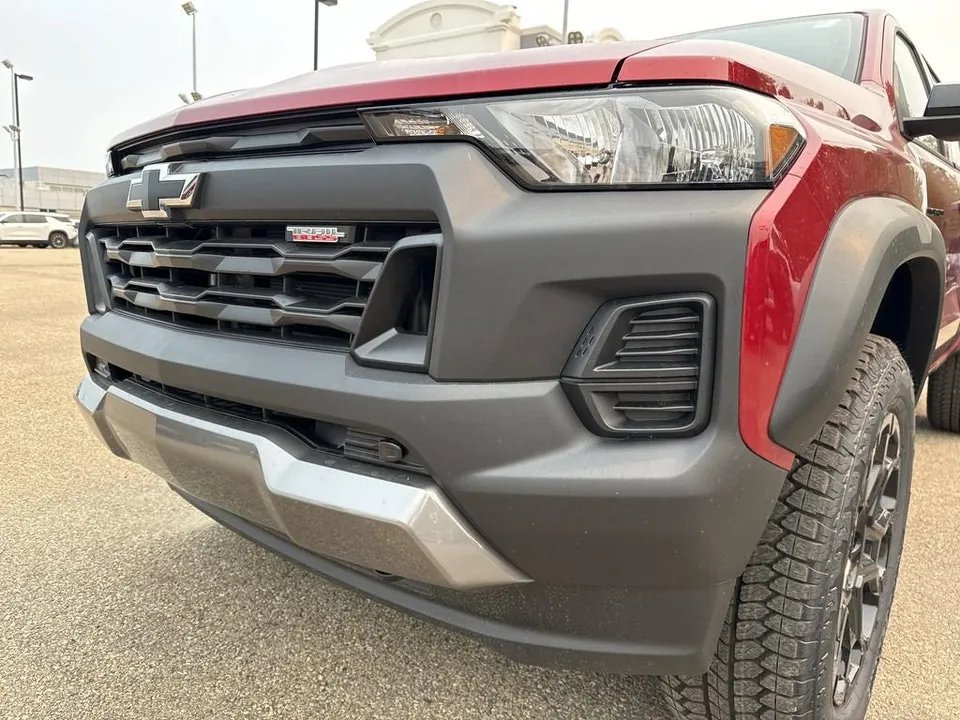 Chevrolet Colorado 2026 photo 3