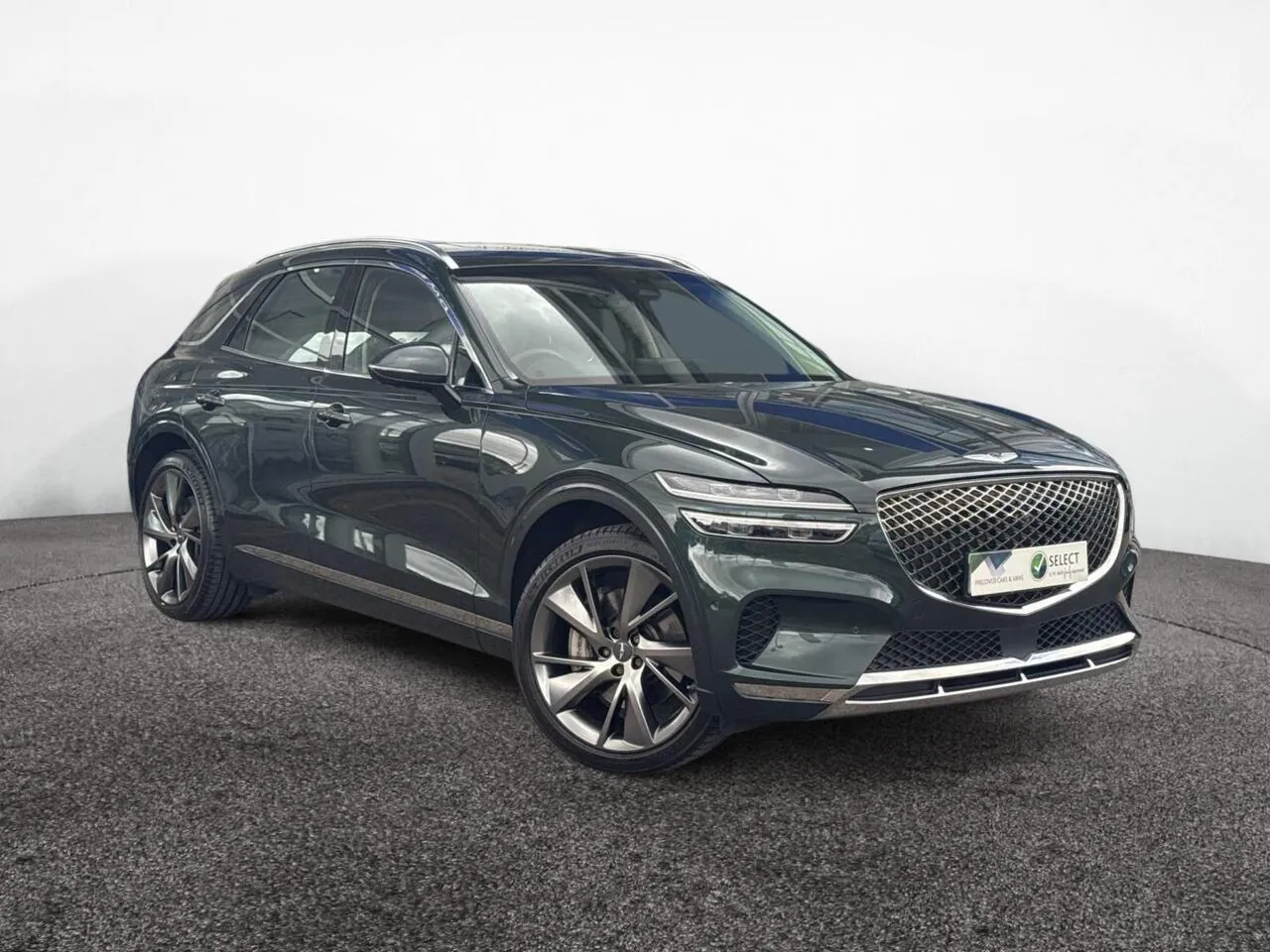 Genesis Gv70