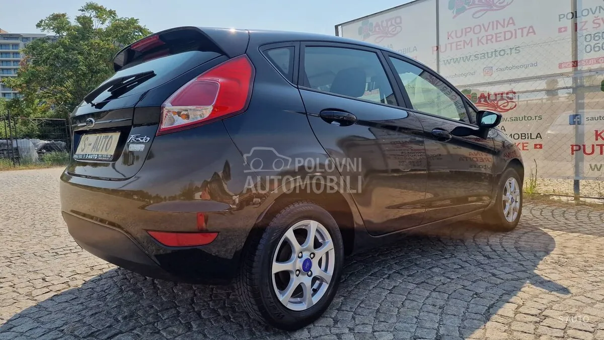 Ford Fiesta 2013 photo 5