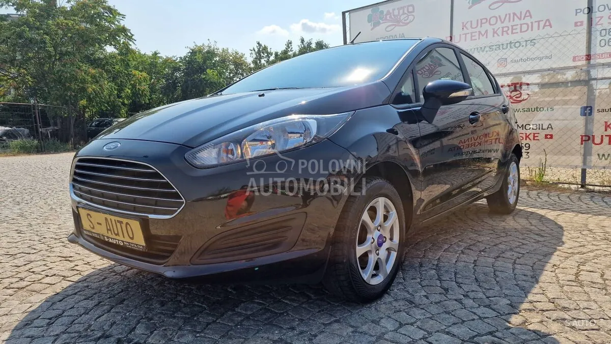 Ford Fiesta 2013 photo 4