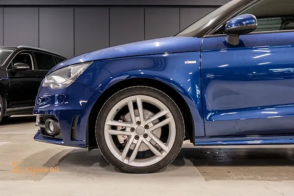 Audi A1 2012 photo 5
