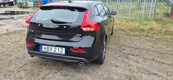 Volvo V40 2018 photo 4
