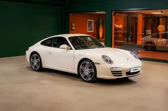 Porsche 911 Carrera S