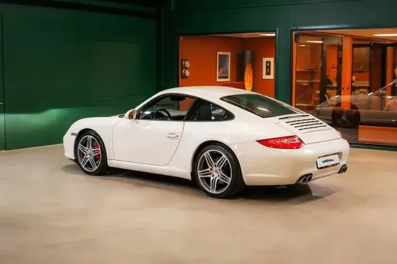 Porsche 911 Carrera S 2009 photo 3