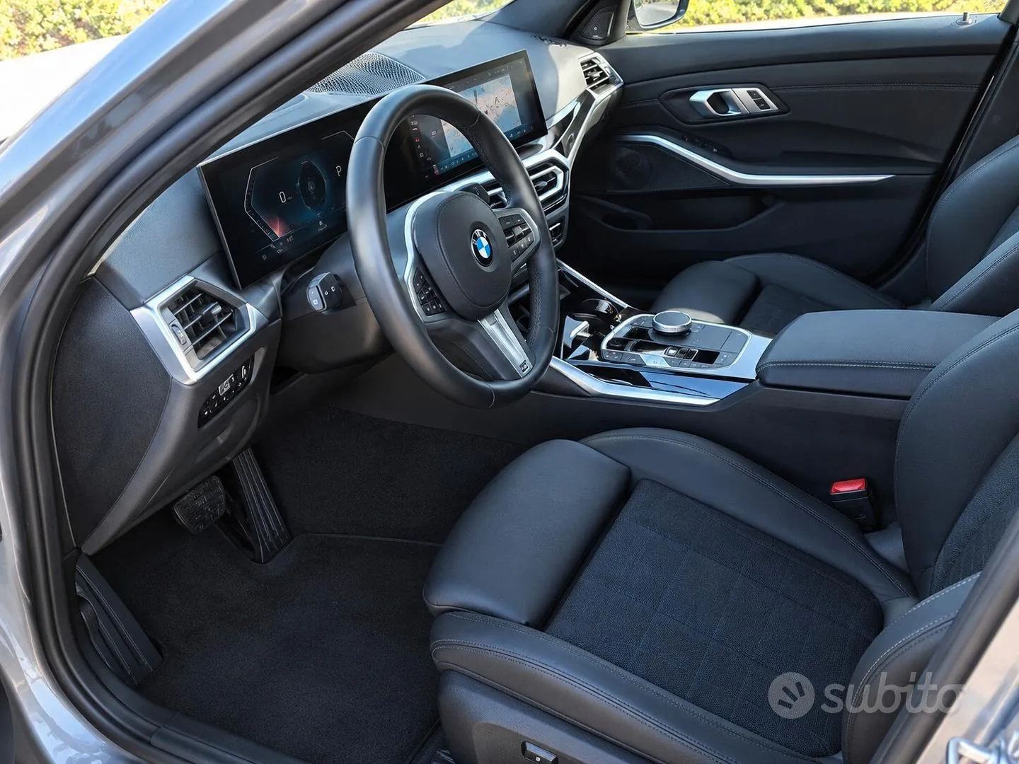 BMW 318 2023 photo 4