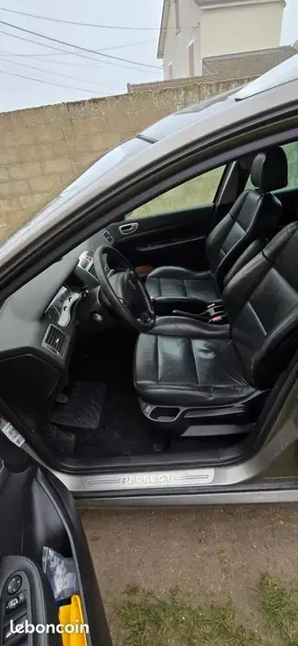 Peugeot 307 2003 photo 2