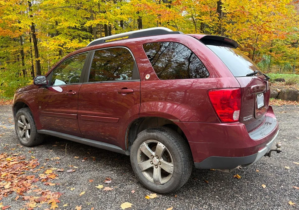 Pontiac Torrent 2008 photo 2