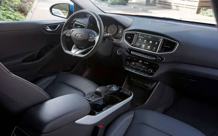 Hyundai Ioniq Electric 2017 photo 2