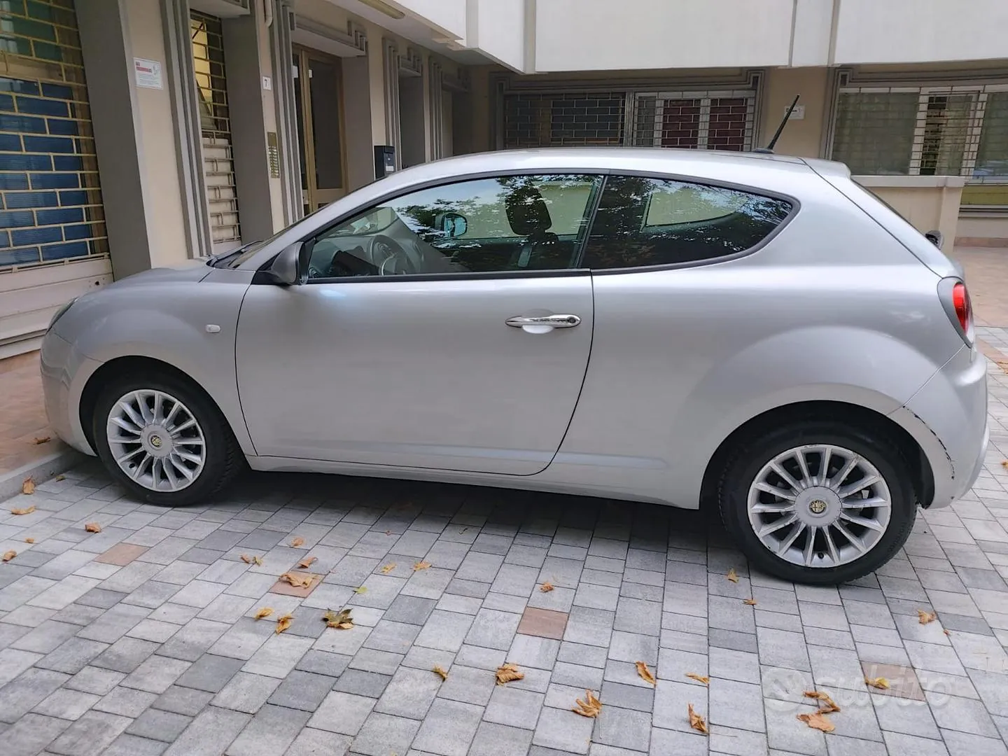 Alfa Romeo Mito 2012 photo 3