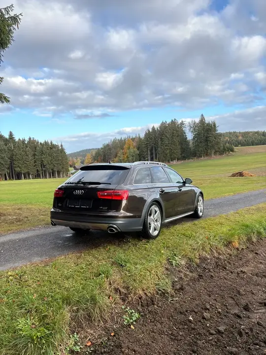 Audi A6 Allroad 2012 photo 3