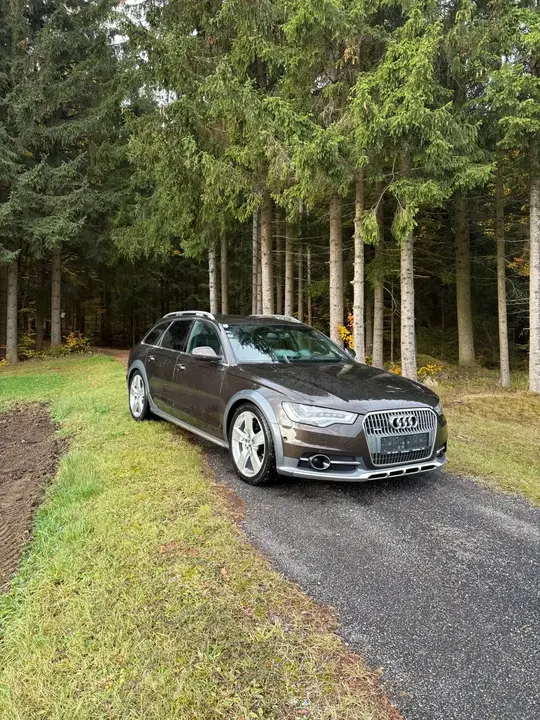 Audi A6 Allroad 2012 photo 2