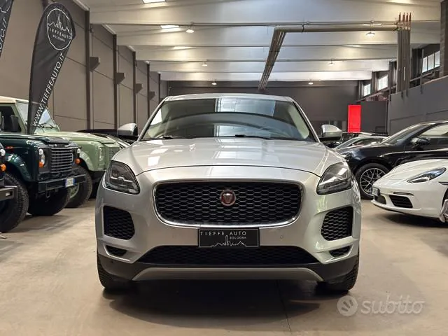 Jaguar E-Pace 2019 photo 2