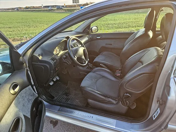Peugeot 206 2004 photo 5