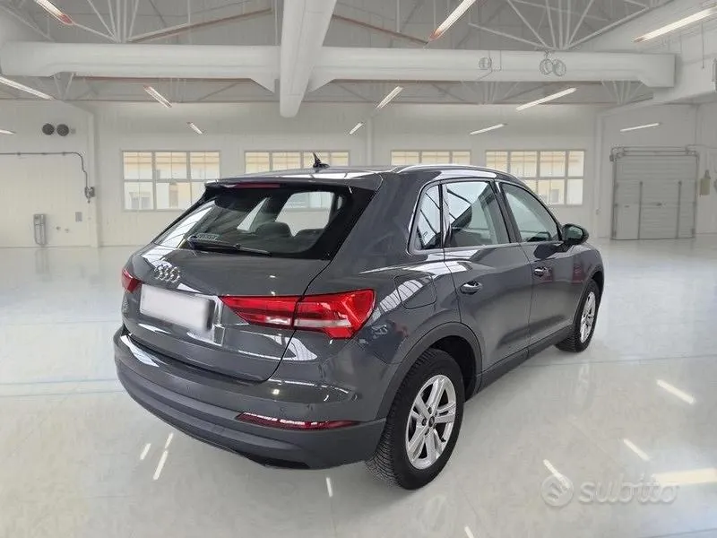 Audi Q3 2022 photo 4