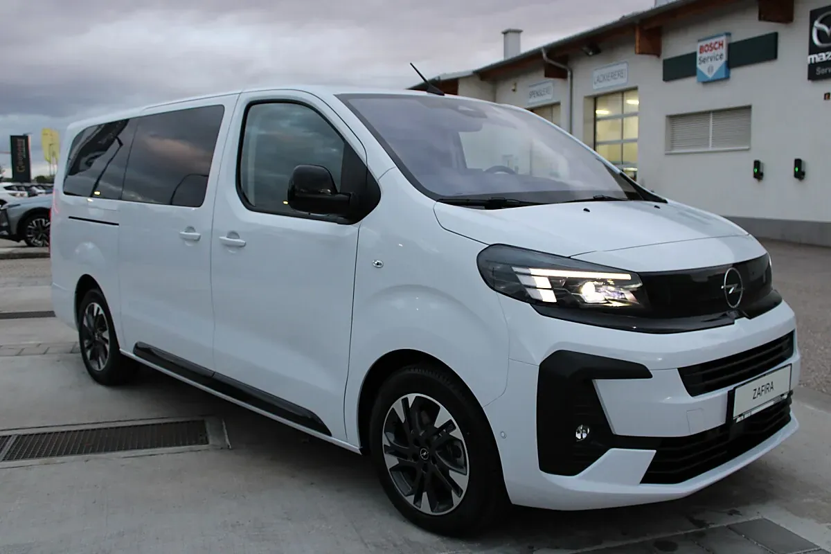 Opel Zafira 2026 photo 3