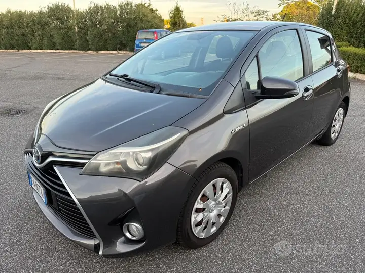Toyota Yaris 2014 photo 3