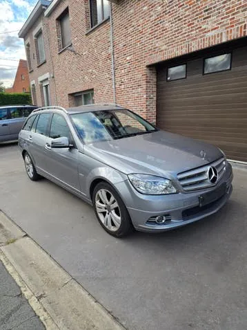 Mercedes-Benz C200D