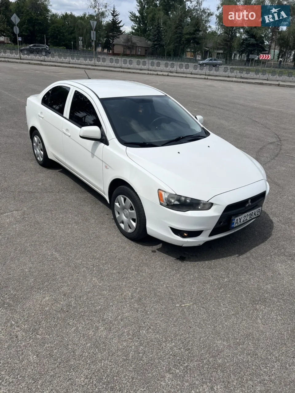 Mitsubishi Lancer 2011 photo 5