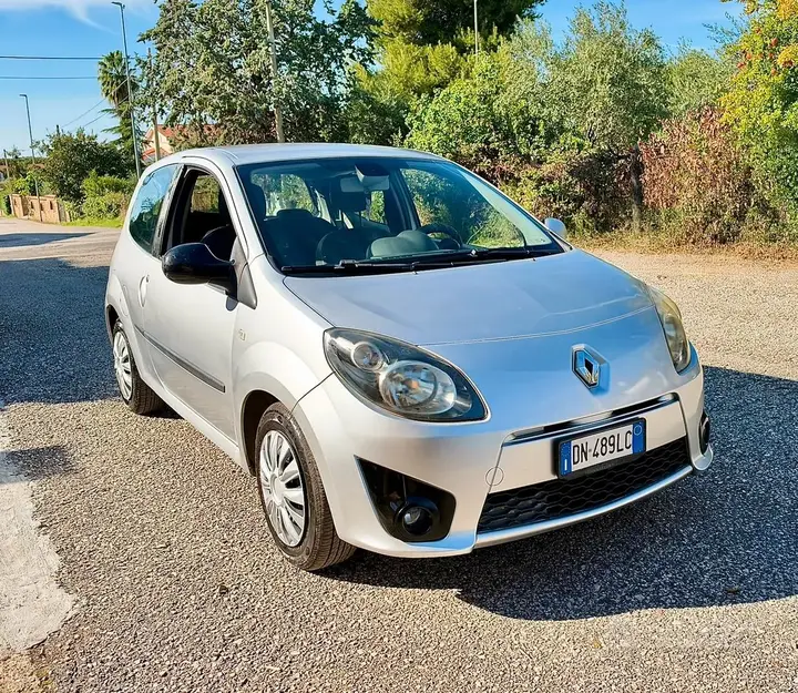 Renault Twingo 2008 photo 2