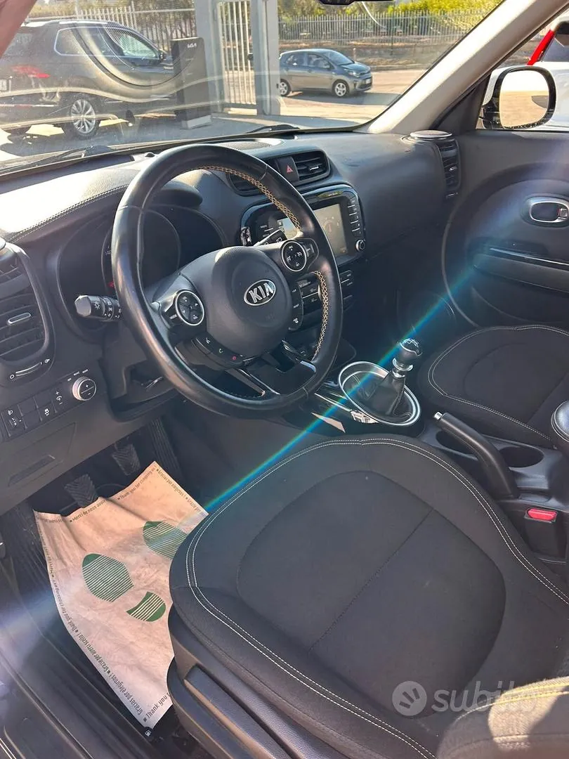 Kia Soul 2015 photo 4