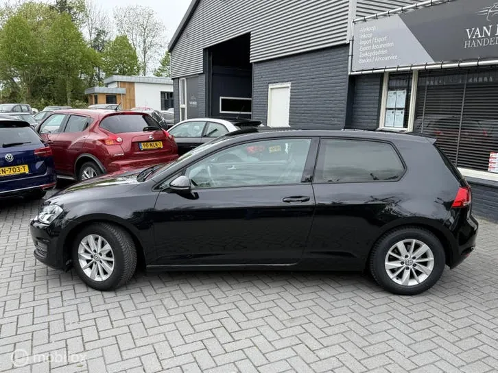 Volkswagen Golf 2013 photo 3
