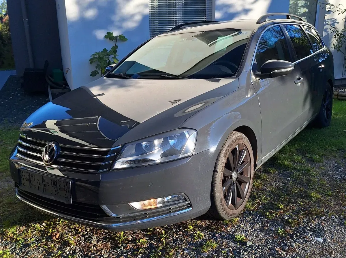 Volkswagen Passat 2014 photo 2