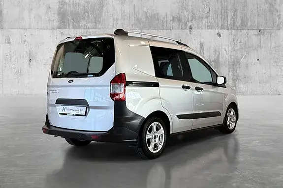 Ford Transit Courier 2021 photo 5