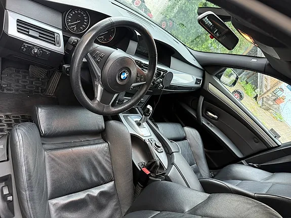 BMW 520D 2010 photo 2