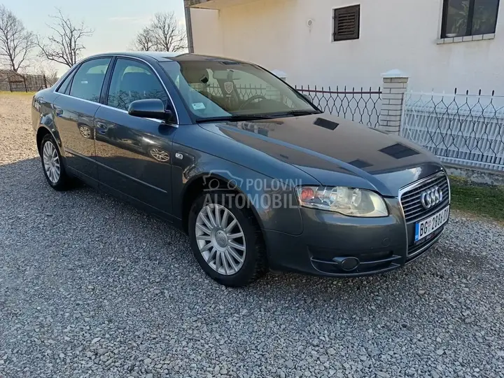 Audi A4 2005 photo 2