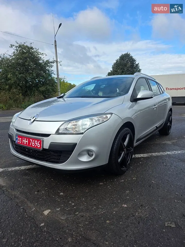 Renault Megane 2012 photo 3