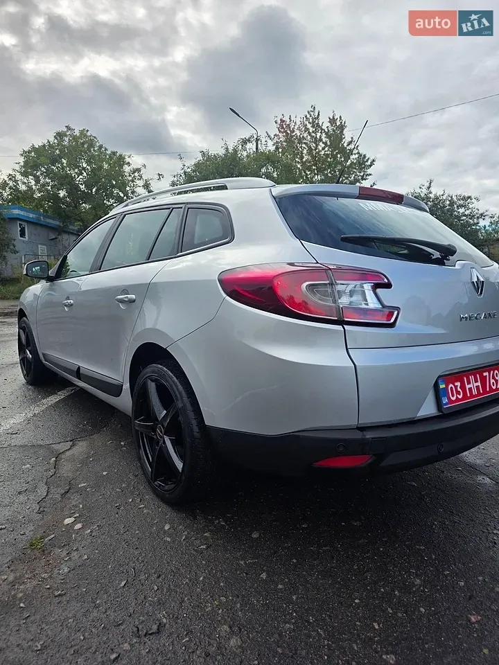 Renault Megane 2012 photo 5